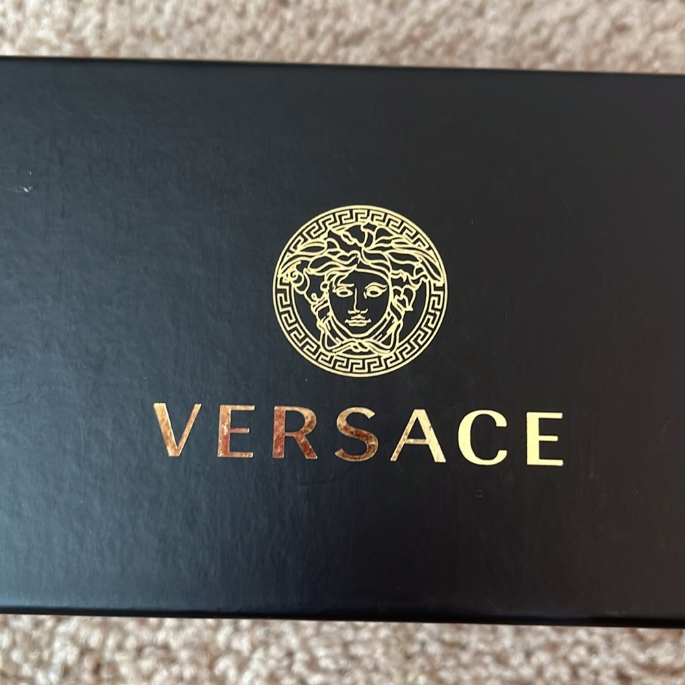 Versace Sunglass Box - Picture 5 of 5